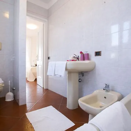 Oliva Villa Tremezzo